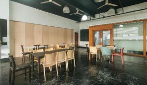 Cara Celine Dormtel by RedDoorz near Taft
