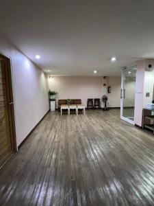 Phaphoom Boutique