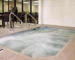 MainStay Suites Bismarck