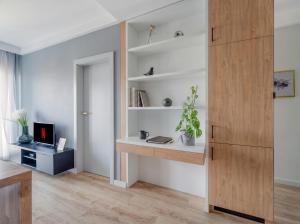 Golden Apartments Lodz - Great Location - Cozy and Bright&Gdanska