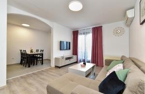 Apartment Klaudija 1178