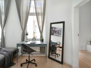 Golden Apartments Lodz - 3 Bedrooms- Great Location&Prezydenta Gabriela Narutowicza