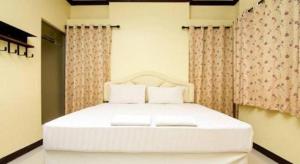 Bangrak Resort