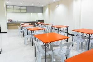 OYO 202 JRJF Annex