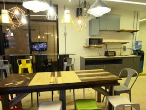 Spot On Junction Hostel