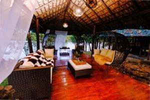 Almost Heaven Lake Resort by Cocotel