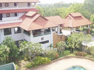 Life Up Resort and Spa