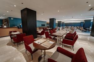 Metrocentre Hotel & Convention Center
