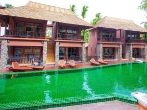Beach Club Koh Tao