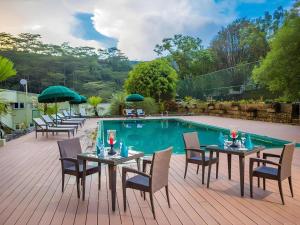Hunasfalls Hotel