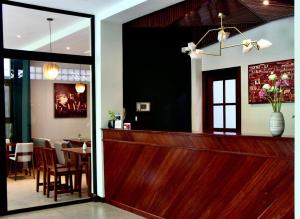 Indra Hotel