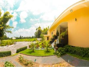 Nok Resort Hotel
