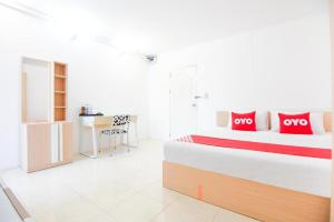 Capital O 411 Grandview Condo 15