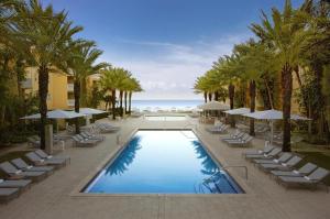 Edgewater Beach Hotel