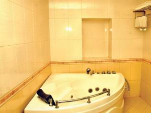 Hoa Long Hotel