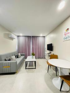 Walk Street Apartment Near Royal Palace