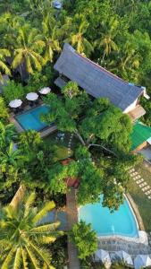 The hillside resort siargao