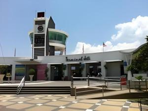 GM Holiday Hotel
