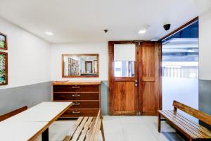 Collection O BRBlock Boutique & Residences, Santa Cruz Olympia, Makati
