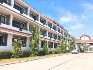 Nipa Garden Hotel