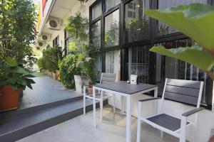 Hotel Montha