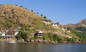 Borac Bay Bungalows and Spa
