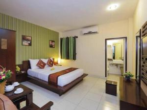 Sen Hotel Saigon