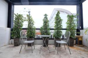 Sailomyen Cafe & Hostel