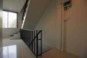 OYO 421 Guyasuka Hostel & Cafe