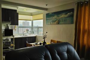 Gilmore Tower Suites By SMS Hospitality