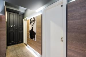 Warsaw Art Studios with Mezzanine by BookingHost