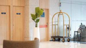 FIVES HOTEL MELDRUM
