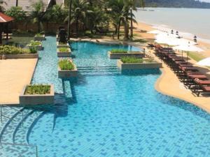 Mukdara Beach Villa & Spa Hotel
