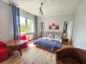 Dom Gościnny Marta - pokoje, apartamenty, domki