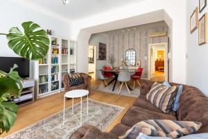 GetTheKey Amendola Apartment