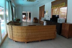 Capital O916 Chill Chill D Pool Villa