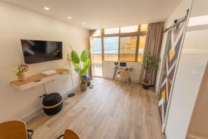 Loft de lujo en primera linea de playa con piscina