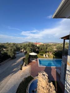 Iris Villas Complex