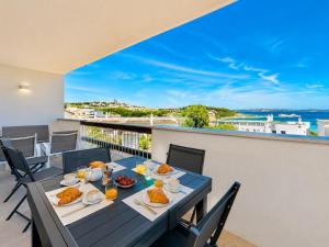 Renew Terrace RB Two Bedroom 50m from the Beach