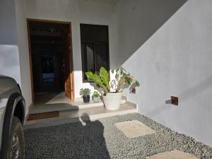 Premium Tropical Retreat in Quepos by Paraymay
