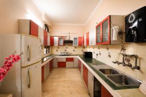 The Sandalwood by Red Olive 3BHK MG Rd Gurgaon