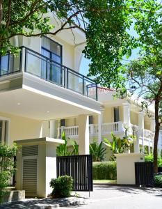 Near 168 Bar The Social Escape Pool Villa