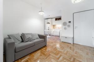 Deluxe Suite Apartment - 2min sea + Balcone img10