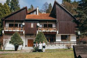 Kormos Residence