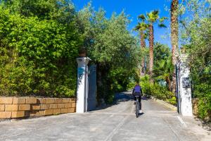 Donna Caterina Home Sicily-Hot tub, private parking, WI-FI