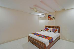 Via Silver Suites - Sarath City Capital Mall, Kondapur