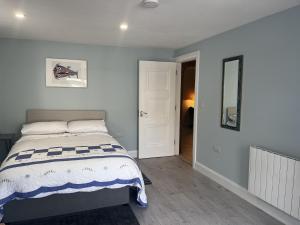 Ower Retreat