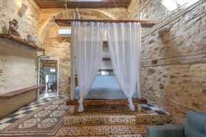 Charming 16th-Century Loft