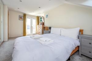 Charming 2BDR Terraced House with Garden Wimbledon