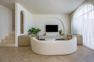 2BR Pool Villa Bingin w Ocean View Rooftop - Tasanaa